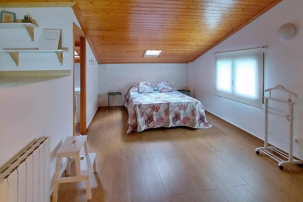 Precioso Apartamento Duplex En El Centro De Olot Apartment Ngoại thất bức ảnh