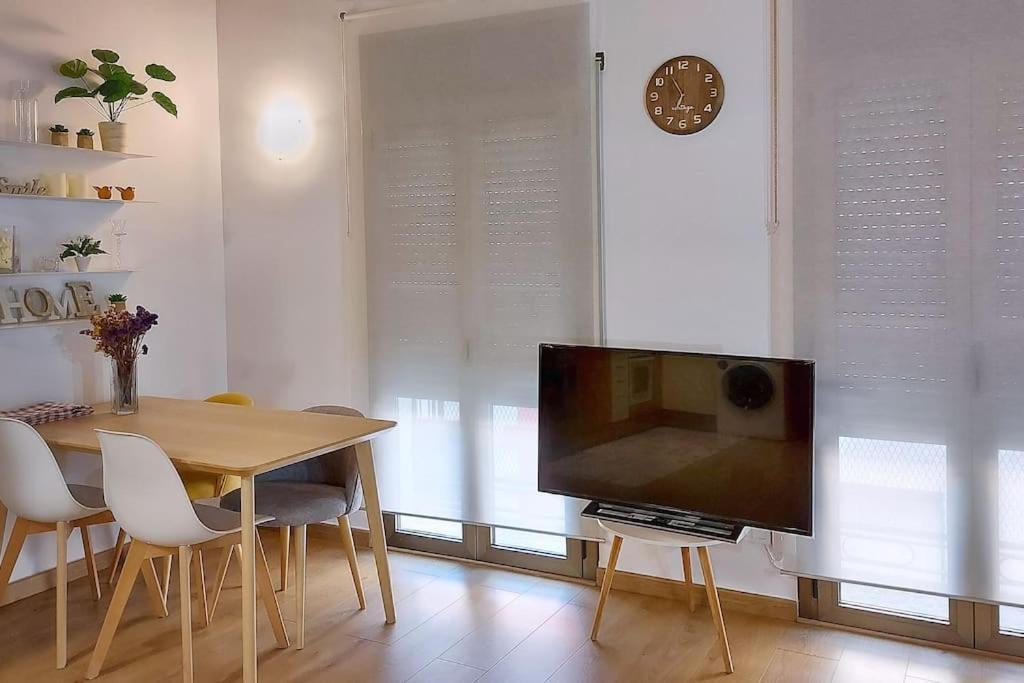 Precioso Apartamento Duplex En El Centro De Olot Apartment Ngoại thất bức ảnh
